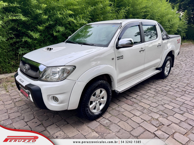 HILUX SRV 3.0 4X4 AT 