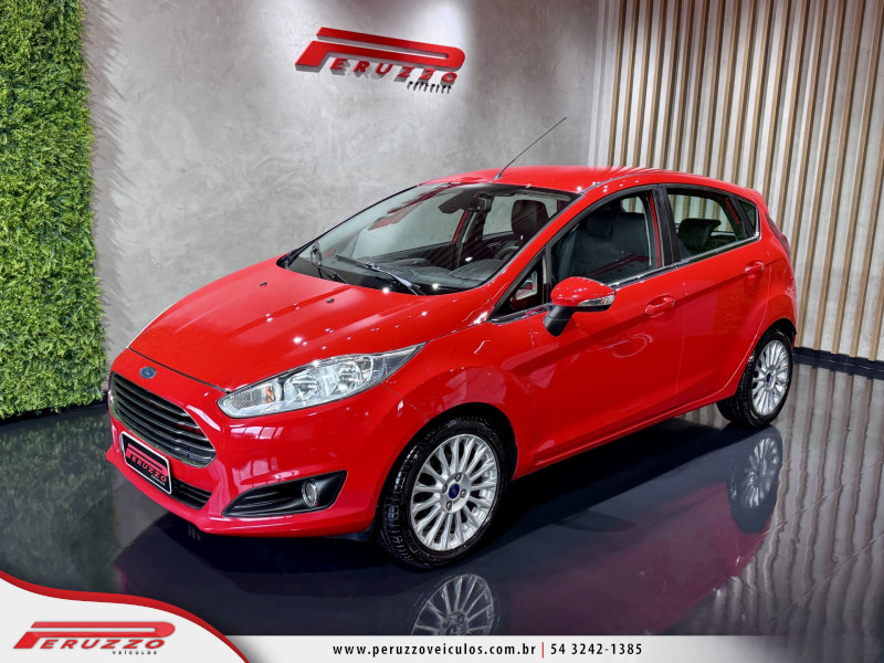 NEW FIESTA TITANIUM 1.6 HATCH AT