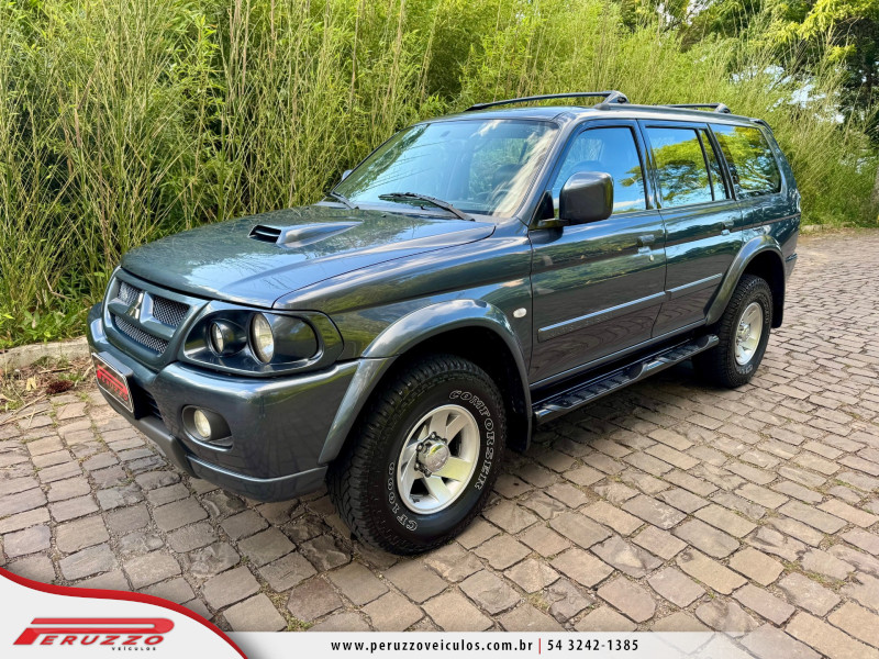 PAJERO SPORT 2.5 HPE 4X4 AT
