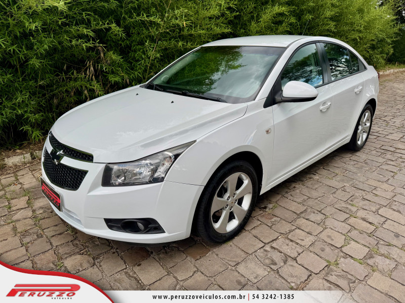 CRUZE SEDAN LT 1.8 AT