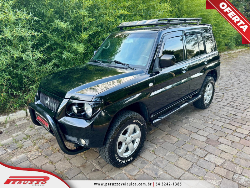 PAJERO TR4 2.0 4X4 MT