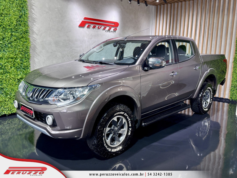 L200 TRITON SPORT 2.4 HPE 4X4 AT